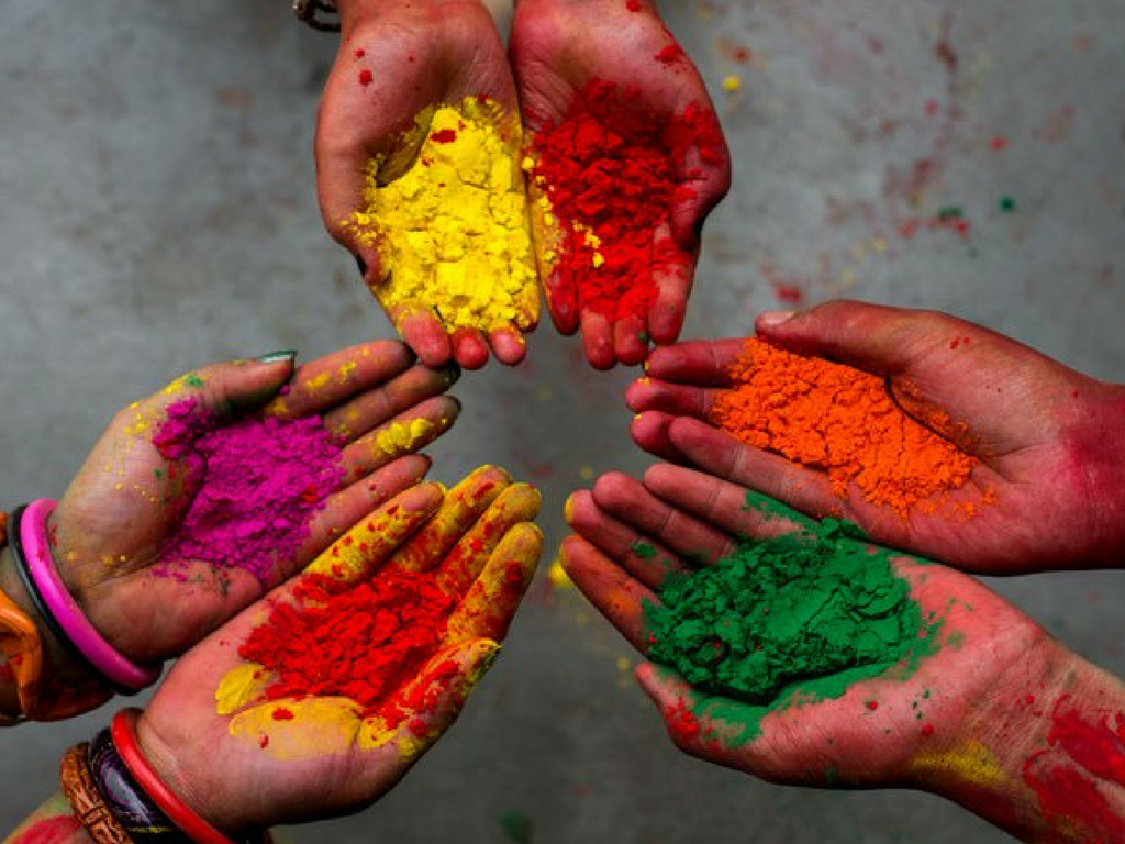 10 Amazing Ways To Teach Your Kids The Importance Of Holi